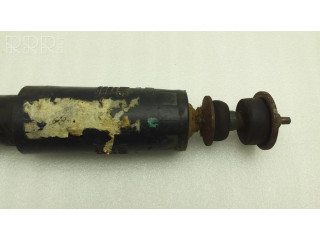 Передний амортизатор