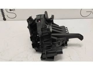 Pojistková skříňka A2055408095 Mercedes-Benz C W205 2022