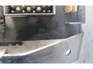 Pojistková skříňka 171941813D Volkswagen PASSAT B3 1991