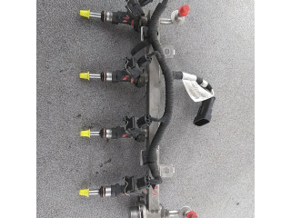 Форсунка 77365392 Alfa Romeo Giulietta для бензинового двигателя 940A2.000 1.4