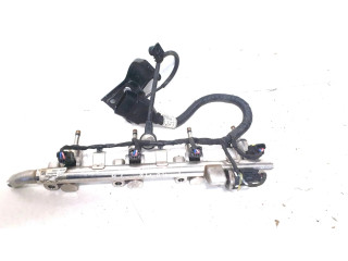 Vstřikovací lišta 24355-2E100 Hyundai i40 pro benzínový motor 2.0 G4NA,G4NC