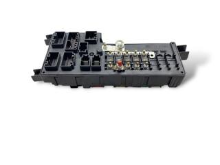 Блок предохранителей 8678449, 518826011   Volvo XC90    