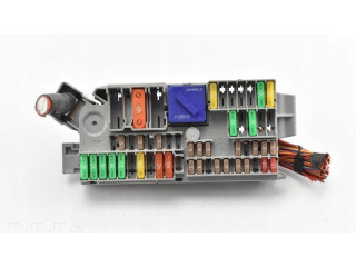 Pojistková skříňka 6807487 BMW 3 G20 G21 2019