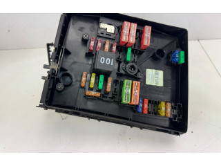 Блок предохранителей 1K0937118, 1306268503   Skoda Yeti (5L)    