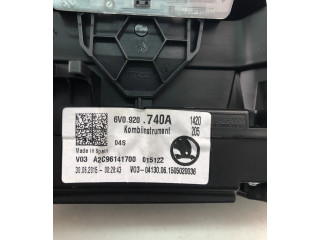 Панель приборов 6V0920740A   Skoda Fabia Mk3 (NJ)       