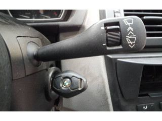 Ручка стеклоочистителей    BMW X3 E83