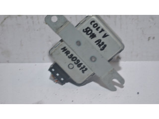 Блок управления MR309672 Mitsubishi Colt
