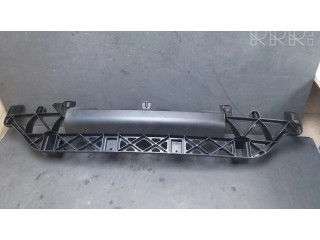 Задний держатель бампера