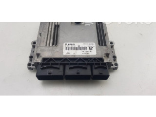 Блок управления двигателя 0281032811, 0281032811   Renault Clio IV