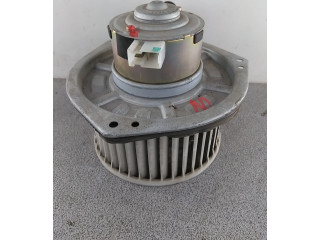 Вентилятор печки       Nissan Prairie