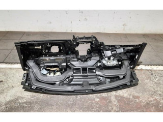 Блок подушек безопасности    Renault Clio V