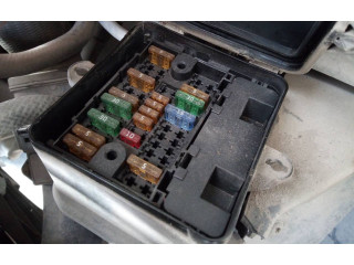 Pojistková skříňka Řídící jednotka BSM Volkswagen Transporter - Caravelle T5 2006