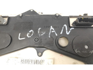 Панель приборов Dacia Logan I