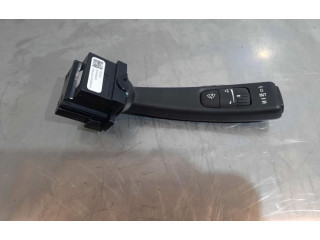 Ручка стеклоочистителей 31456042   Volvo V70