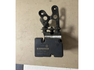 Блок АБС 2K0907379A Volkswagen Caddy 2004 - 2010 года