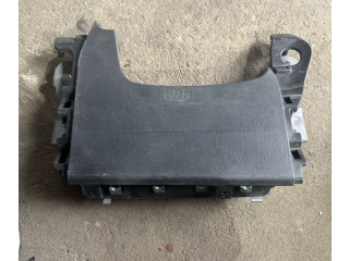 Подушка безопасности для колен    Mitsubishi Outlander