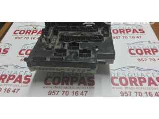 Блок предохранителей 97AG14A073DC Ford Escort