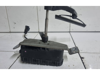 Моторчик стеклоочистителя 8620953, 0390206217 Volvo S80