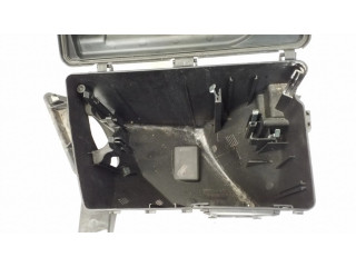 Pojistková skříňka A2305400024 Mercedes-Benz SL R230 2009