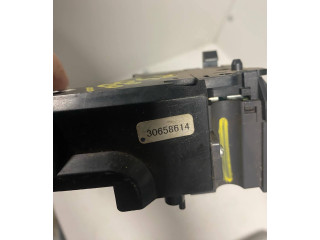 Ручка стеклоочистителей 30658614, 8191545   Volvo V70