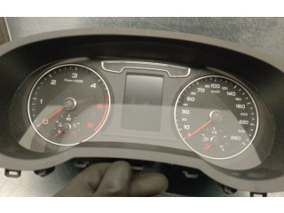 Панель приборов 8U0920930J, A2C53364033 Audi Q3 8U