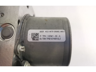 Блок АБС 1103541-00-A, 1044745-00-B Tesla Model 3 2017 - года