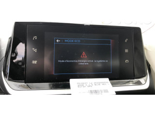 Дисплей       Peugeot 2008 II