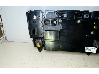 Блок управления климат-контролем 8697140, 04W24E Volvo V70