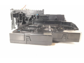 Блок предохранителей  2049009101, 2049004203   Mercedes-Benz GLK (X204)    