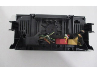 Блок управления климат-контролем 8U0820043B Audi Q3 F3