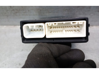 Блок управления 8922448010, 8922448010 Lexus RX XU10