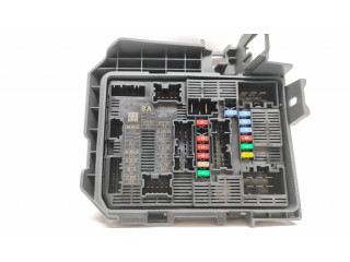 Блок предохранителей 284C02176R, 284B64435R Dacia Sandero