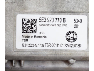 Панель приборов 5E3920770B Skoda Octavia Mk4