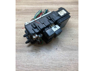 Блок предохранителей 0H240325, 4860   Volkswagen Jetta V    