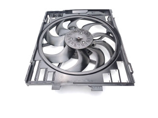 Вентилятор радиатора     7649150, 8626114    BMW i8 