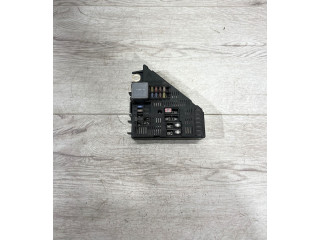 Блок предохранителей 31398002, 15111   Volvo XC90    