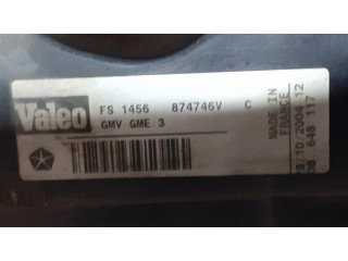 Комплект вентиляторов 05005417AD Chrysler Voyager 2.8