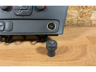 Блок управления климат-контролем 8691876   Volvo V70