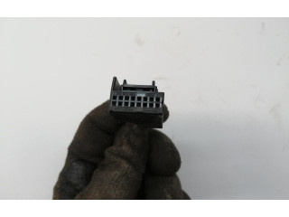 Зеркало электрическое Skoda Yeti (5L) 2009 - 2017 года