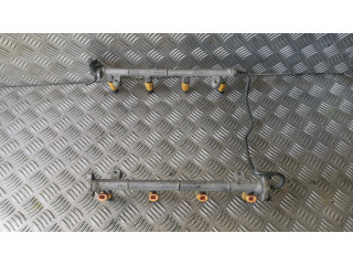 Vstřikovač 353043B300, 3530438300 Hyundai Centennial pro benzínový motor 4.5