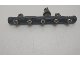 Топливная рампа    Peugeot Expert  