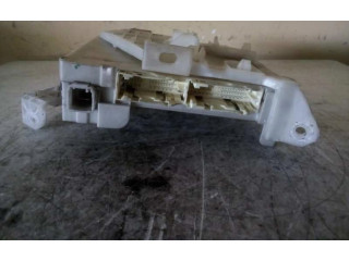 Pojistková skříňka 8273047451 Toyota Prius (XW30)