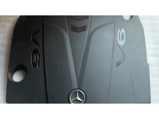 Крышка двигателя (отделка)