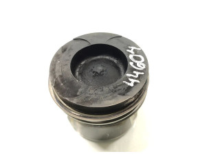  Поршень YD22DDTi   Nissan X-Trail T30  