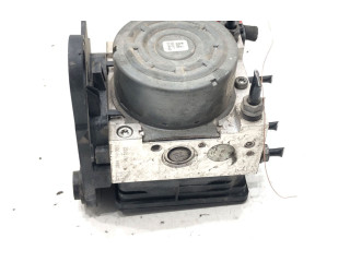 Блок АБС 5Q0907379K Skoda Octavia Mk3 (5E) 2013 - 2019 года