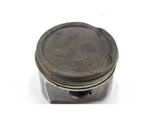 Поршень с шатуном 120106320R Dacia Sandero для бензинового двигателя 0.9