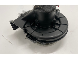 Вентилятор печки    6R2819015   Skoda Fabia Mk3 (NJ)