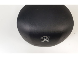 Подушка безопасности водителя 98072114ZD   Peugeot 2008 I