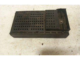 Блок предохранителей 9494343, 9494509 Volvo S80