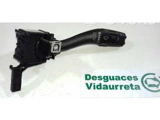 Ручка стеклоочистителей 8P0953519E Audi A3 S3 8P